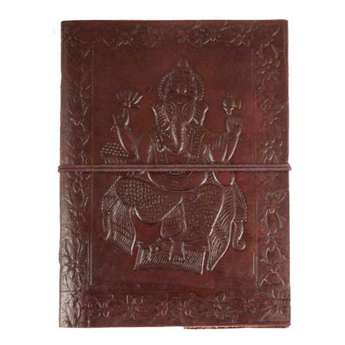 Buch in braunem Lederumschlag mit Ganesha, Format: 13 x 18 cm
